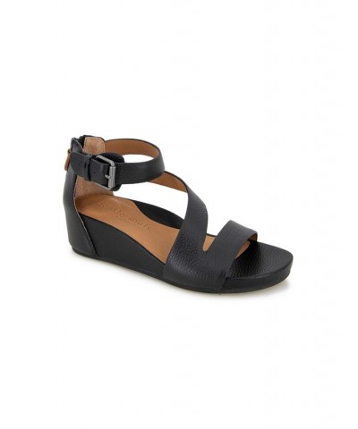 Women's Gwen Platform Wedge Sandals Black $50.70 Shoes